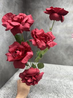 Ветка розы ВР 272-7 Ветка розы ВР 272-7